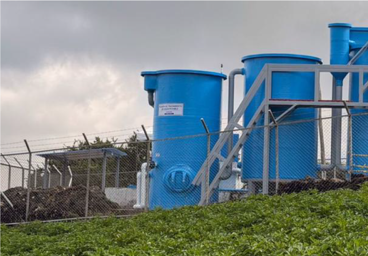 Equipamiento urbano asociado a servicios p&uacute;blicos