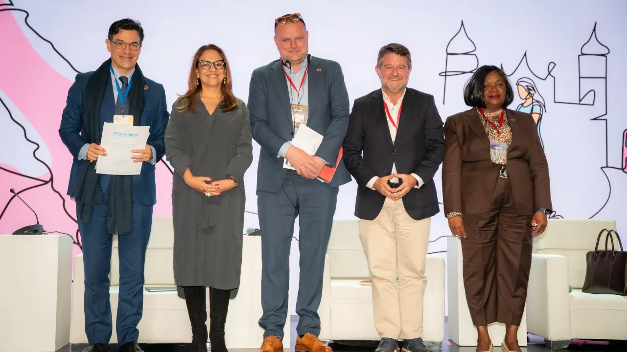 Bogotá lideró el diálogo internacional sobre ciudades inteligentes centradas en las personas