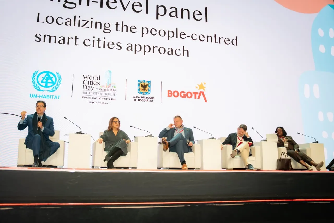 Bogotá lideró el diálogo internacional sobre ciudades inteligentes centradas en las personas